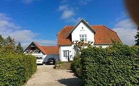 Marielyst B&B - Apartments